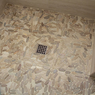 Garden Bend - Master Shower