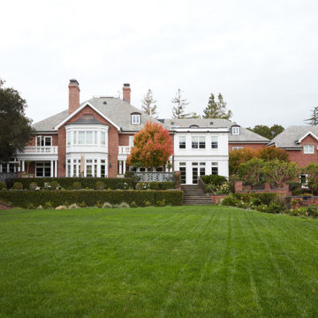 Peninsula Residence