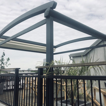 PERGOLA ELEGANT - ARC MODEL RETRACTABLE AWNING