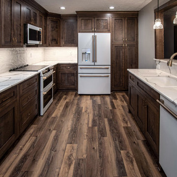 New Cambria Queensbury Countertops, Gloss Tile Backsplash and LVT Flooring