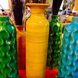 Yellow Colorbook - Vases