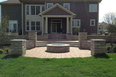 The Classic Combination of Clay Pavers and Limestone