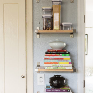 My Houzz: Culture and Art in an Updated 1924 Craftsman in Oakland