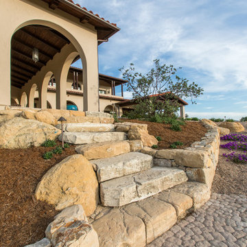 Castillo Residence