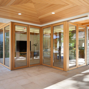 Design Dream Achieved in Menlo Park CA: Indoor-Outdoor Living Enhanced by NanaWa
