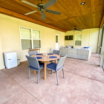 Open Deck with a Screen Room Below