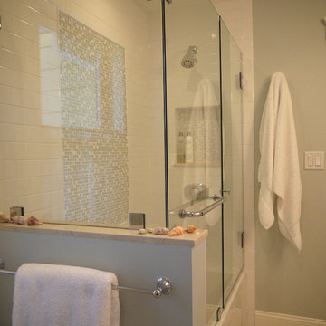 Beachy Guest Bath