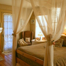 nitrodi's bed and closet