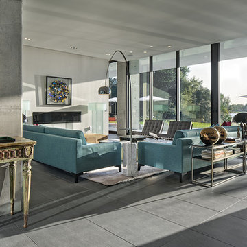 Mountain Lake Residence