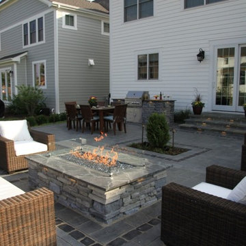 Elmhurst Richcliff Paver Patio