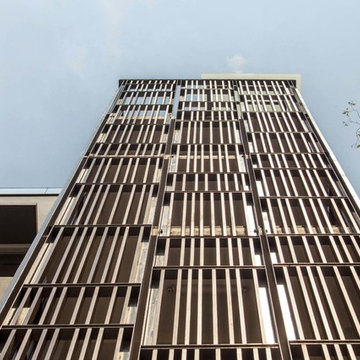 105 Lorong G