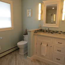 Kids/guest bath