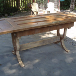 She's Crafty projects - Dining Tables