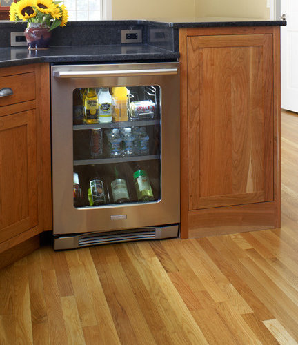 Shaker cherry kitchen