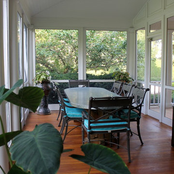 Hamptons Dinner Party