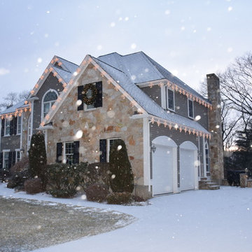 Holiday Lighting - Lynnfield