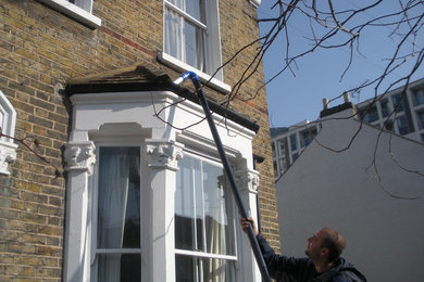 Gutter Cleaning in London