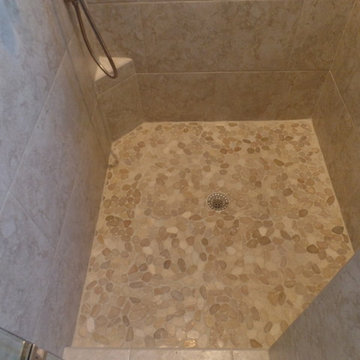 Estanaula Master Bathroom