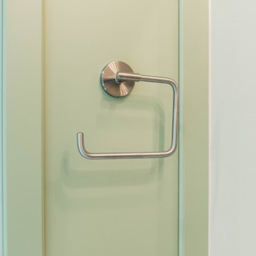 Woodhue Primary Bathroom