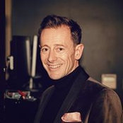 Morris Hair's photo