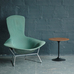 Lounge Chairs - Products