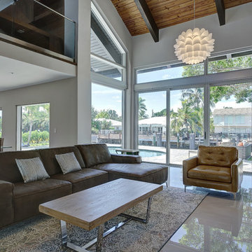 3070 NE 42nd St Living Room