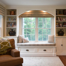 Main floor guest room