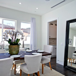2931 Military Ave - Products