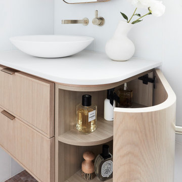 Ensuite Vanity