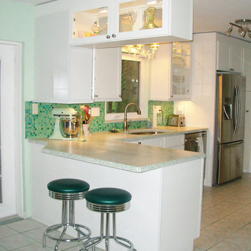 Shades of Green - Retro Kitchen Backsplash