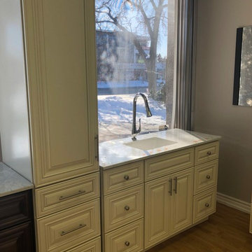 NEW ARRIVAL Bathroom Solid Wood Linen Cabinet 18"*84" ON SALE
