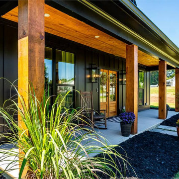 The Chelci Beautiful Exclusive Farmhouse Style House, Plan 6484