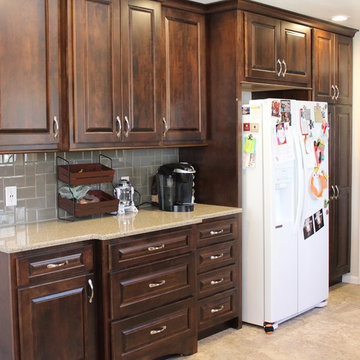 Moline, IL- Control Kitchen Clutter With a Custom Locker