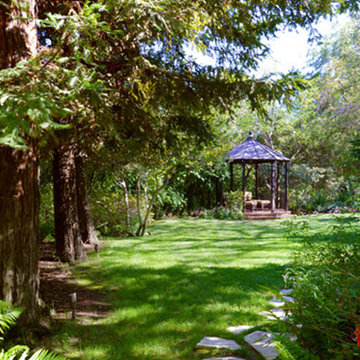 Traditional Hollywood Hills