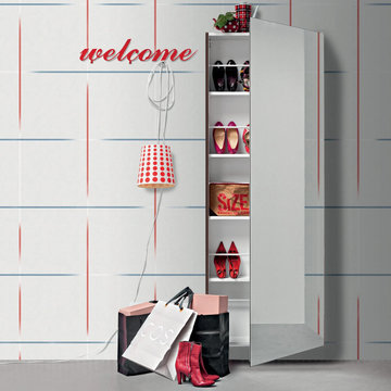 Welcome mirrored glass door shoe storage by Birex