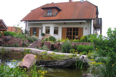 Photo of a country garden in Nuremberg.
