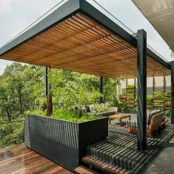 Garden bar and bbq