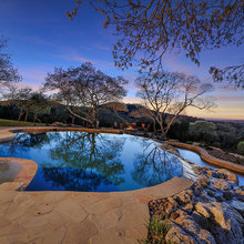 Pool & Outdoor