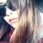 Ally Iaos foto
