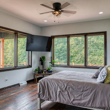 Interior - Primary Bedroom