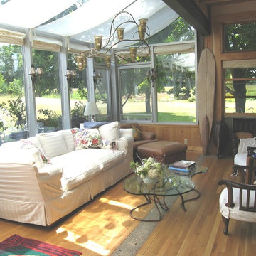 Home for Two Talented Artists