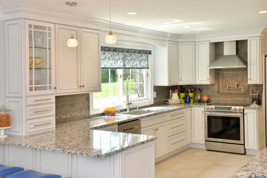 Cottage chic kitchen photo in New York