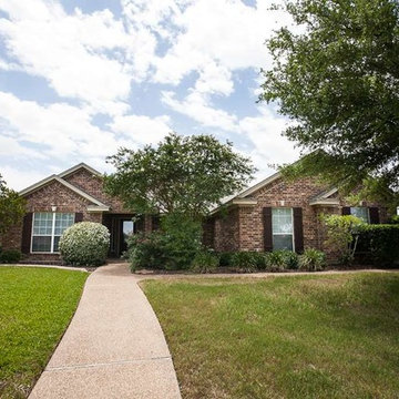 908 Erica Dr, Hewitt TX 76643