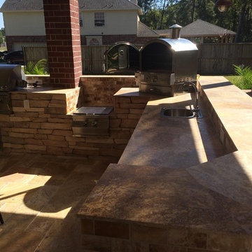 Houston Firepit, Two-Tier Pergola & Outdoor Kitchen With Pizza Oven