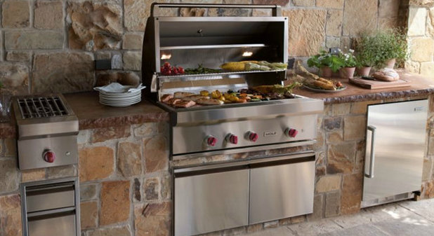 Outdoor Grills by Sub-Zero, Wolf, and Cove