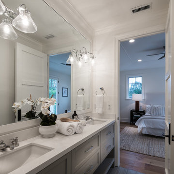 A costal Cape Cod transitional