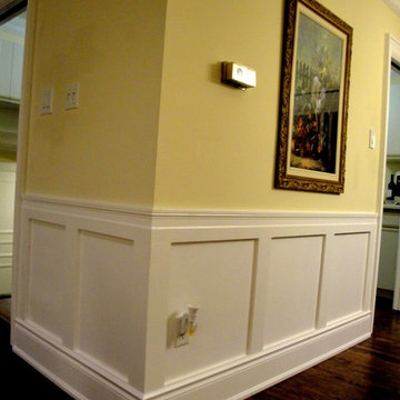 Panel wainscoting: shaker style wainscoting