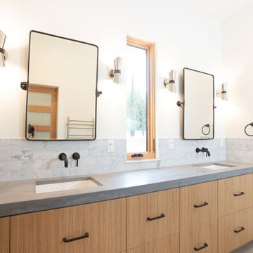 Rattlesnake Canal Residence