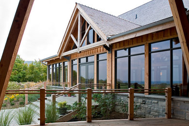 Example of a mountain style exterior home design in Toronto