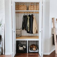 Guest / Hallway Closet
